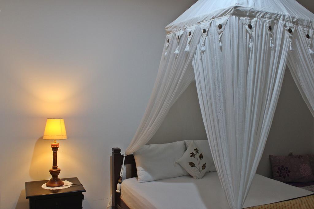Dangin Mangkalan Homestay Munduk  Room photo