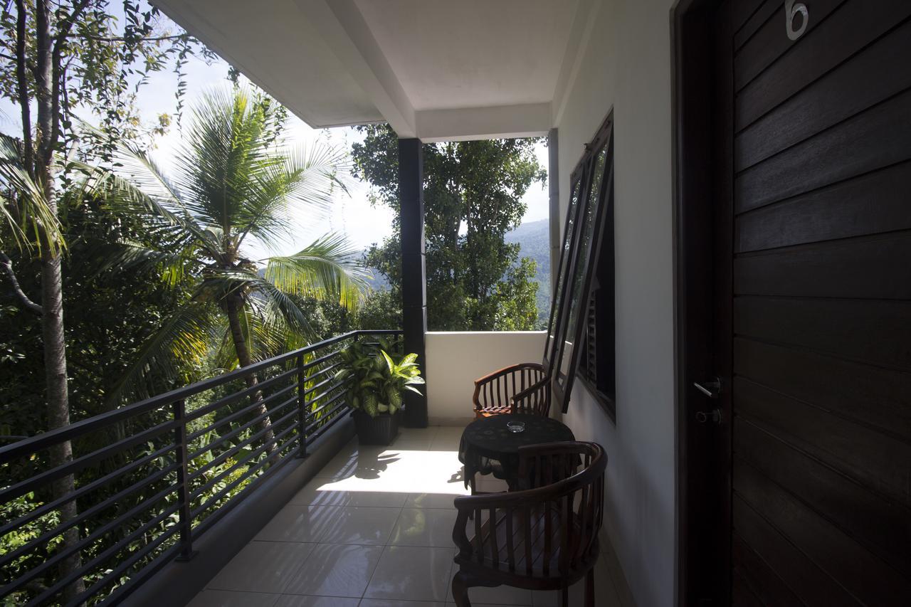 Dangin Mangkalan Homestay Munduk  Exterior photo